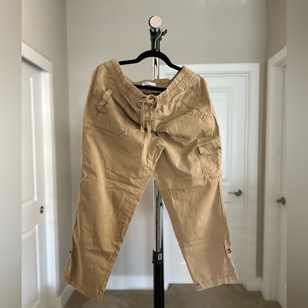 Women’s Sonoma Tan Cargo Pants Versatile and Stylish ~ Size 12